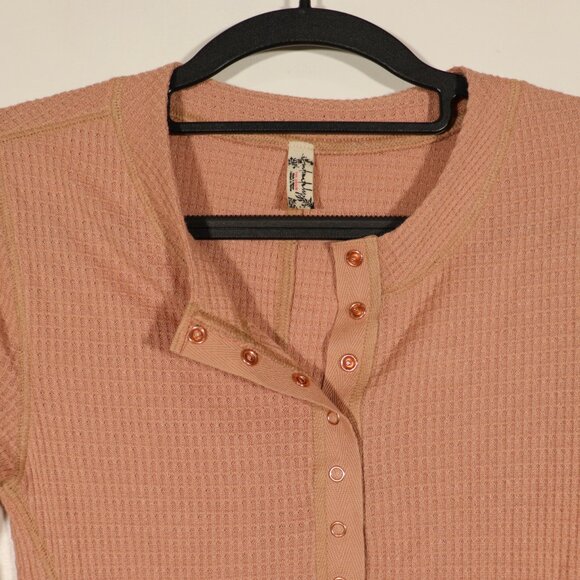 NWOT Free People Intimately Sample Henley Size S - Picture 4 of 9